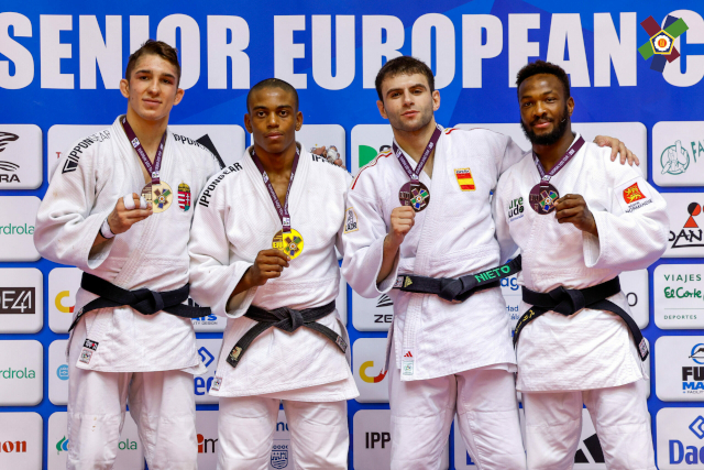 Egy ezüst- és két bronzérem a felnőtt Európa-kupáról