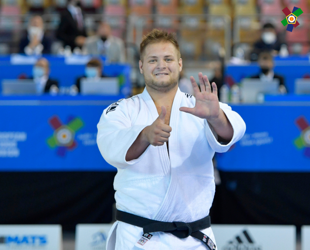 Párizsra készülnek a Széchenyi Egyetem hallgatói