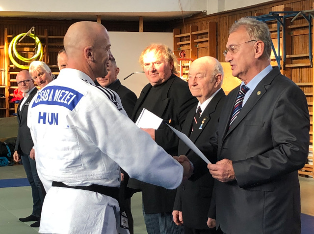 December 12-én téli danvizsga Cegléden