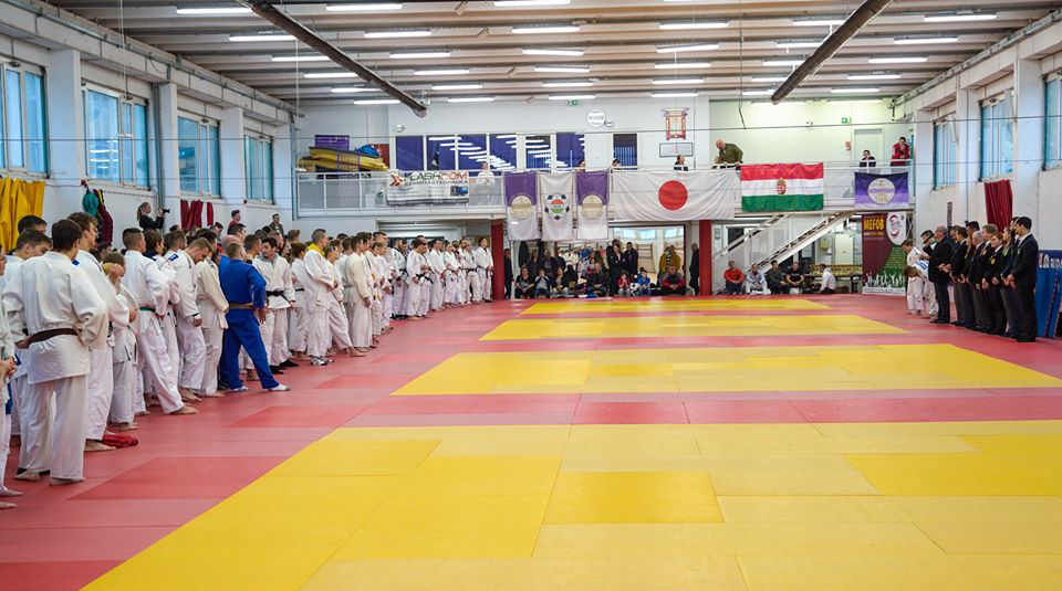 A serdülő keretedzések menetrendje